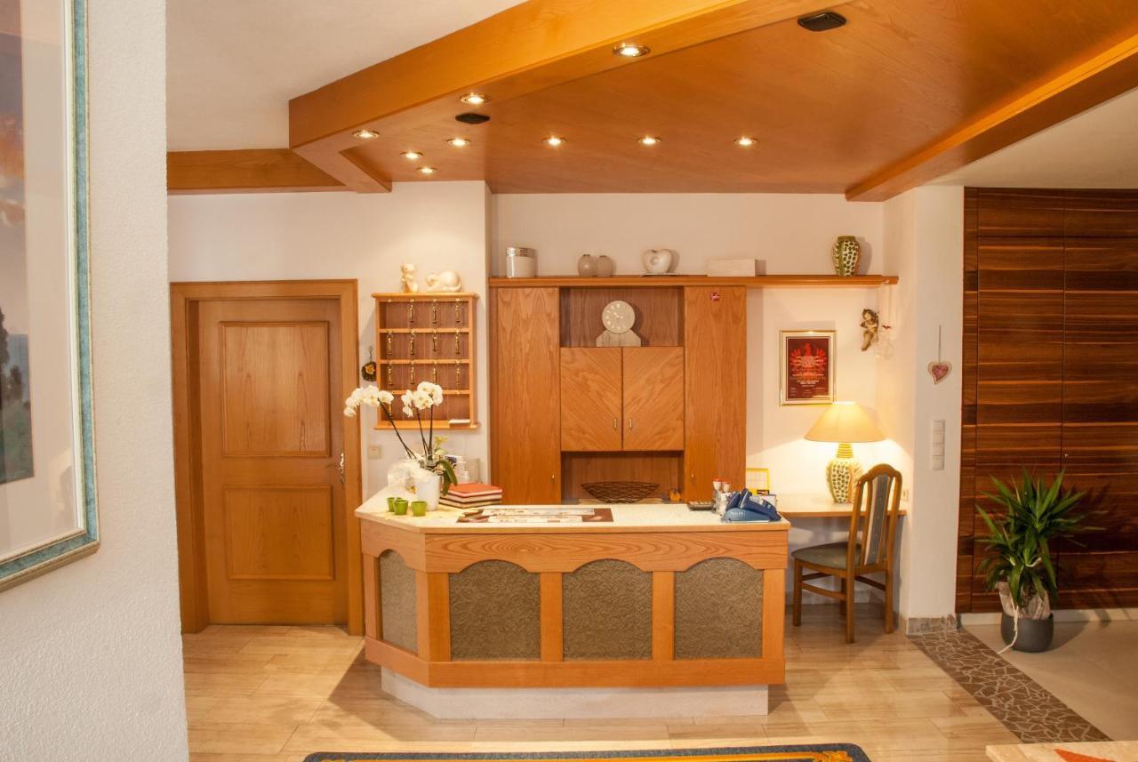 Hotel Romantica Jerzens Dış mekan fotoğraf